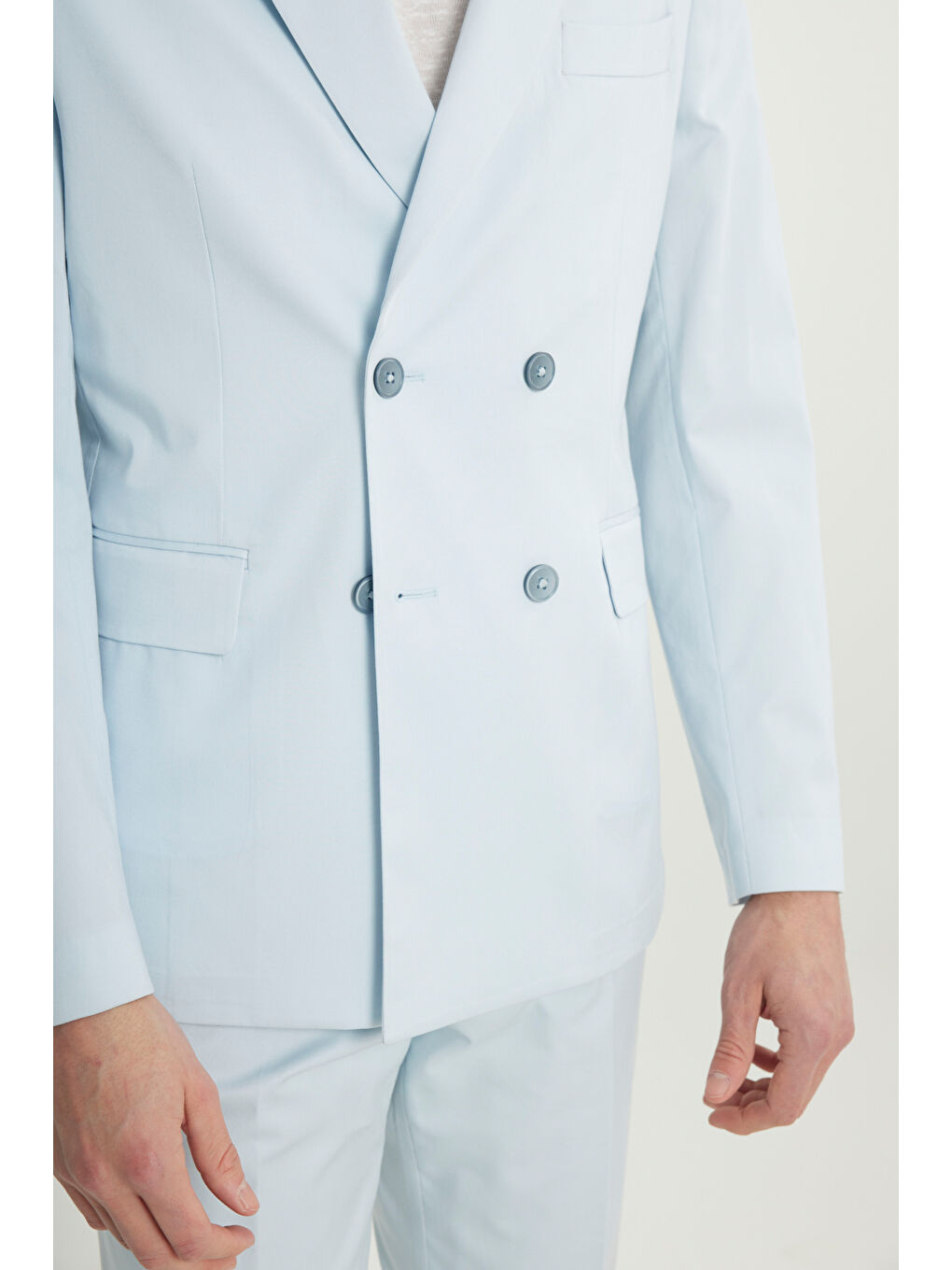 Erkek Açık Mavi Slim Fit Dar Kesim Kırlangıç Yaka Kapak Cepli Kruvaze Damatlık Smokin Takım-4