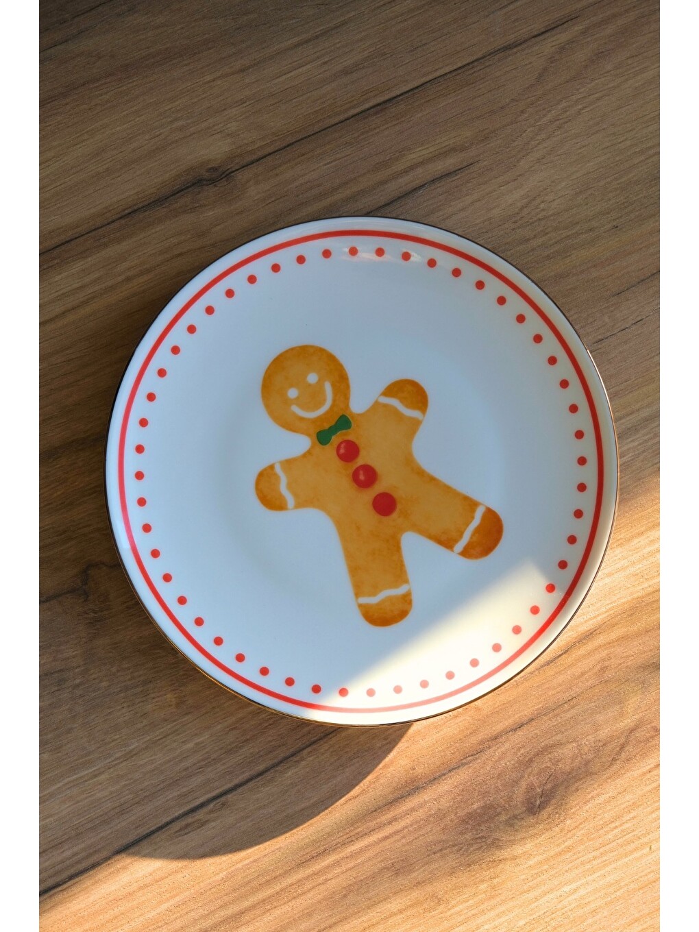 Beyaz Porselen Kurabiye Adam Pasta Tabağı Altın Yaldızlı 20,50cm-3