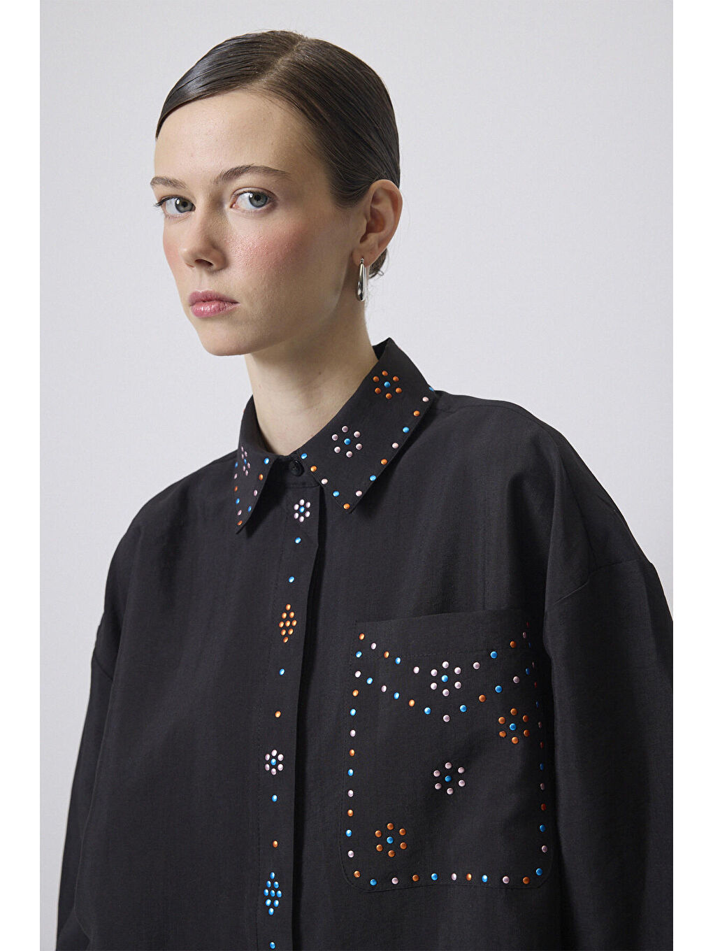 Siyah Kristal Taşlı Gömlek-1