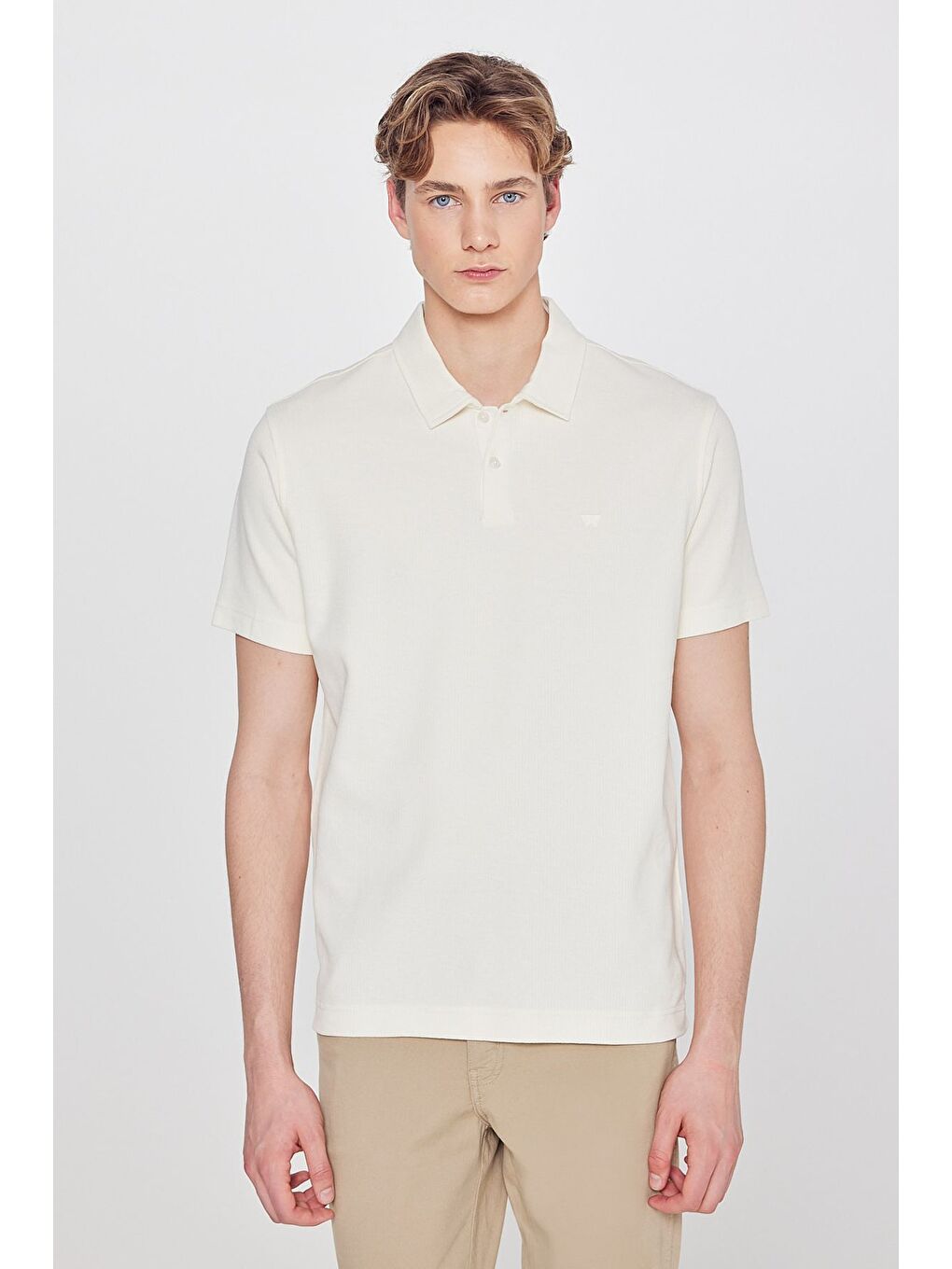 Beyaz Polo Yaka Basic Tişört-1