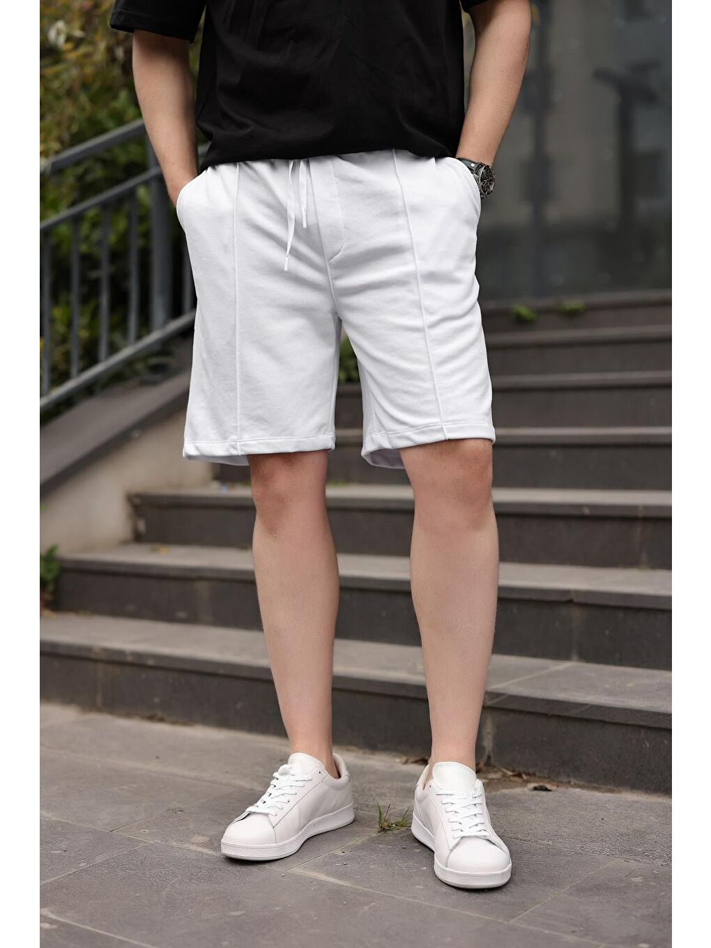 Beyaz Beli Ayarlanabilir Regular Fit Erkek Şort E6585-2