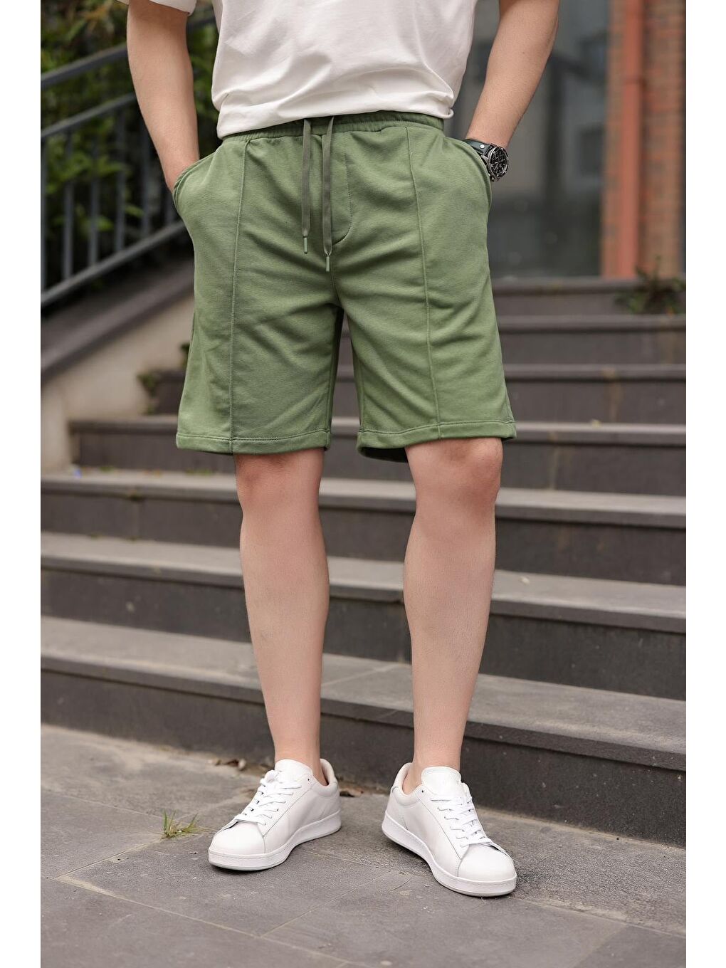 Haki Beli Ayarlanabilir Regular Fit Erkek Şort E6585-1