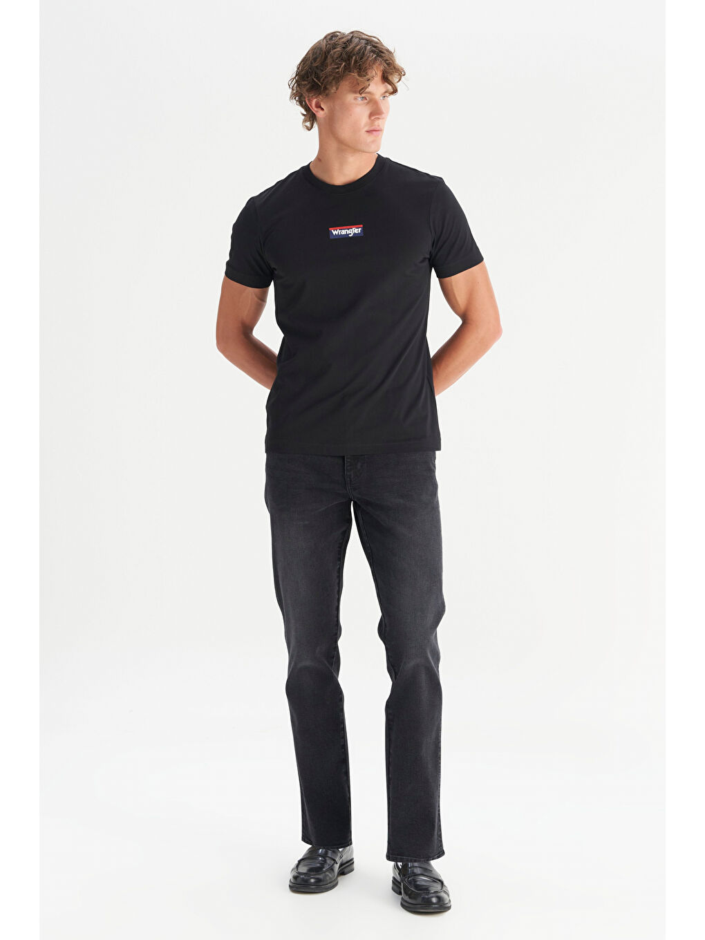 %100 Pamuk Regular Fit Normal Kesim Siyah Minimal Logo Tişört-1