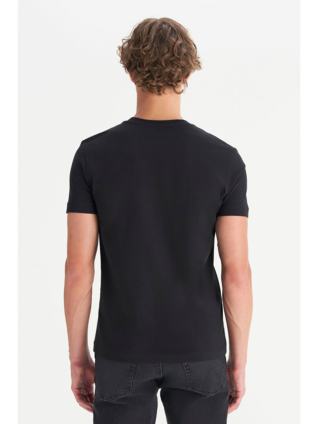 %100 Pamuk Regular Fit Normal Kesim Siyah Minimal Logo Tişört-4