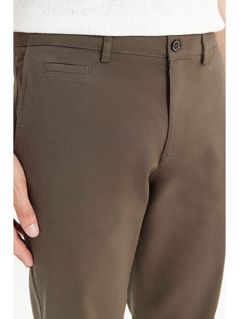 Erkek Haki Pamuklu Comfort Fit Rahat Kesim Yan Cepli Armürlü Esnek Pantolon-3