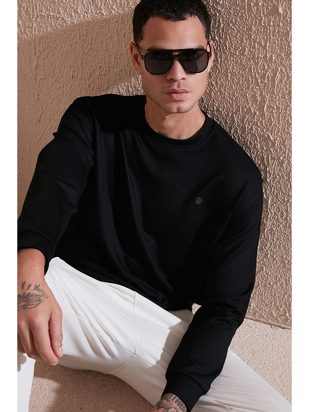 Siyah Regular Fit Bisiklet Yaka Uzun Kollu Sweat 5901066