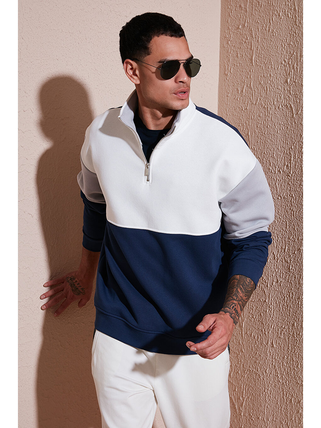 İndigo Renk Bloklu Regular Fit Yarım Fermuarlı Dik Yaka Sweat 5905719