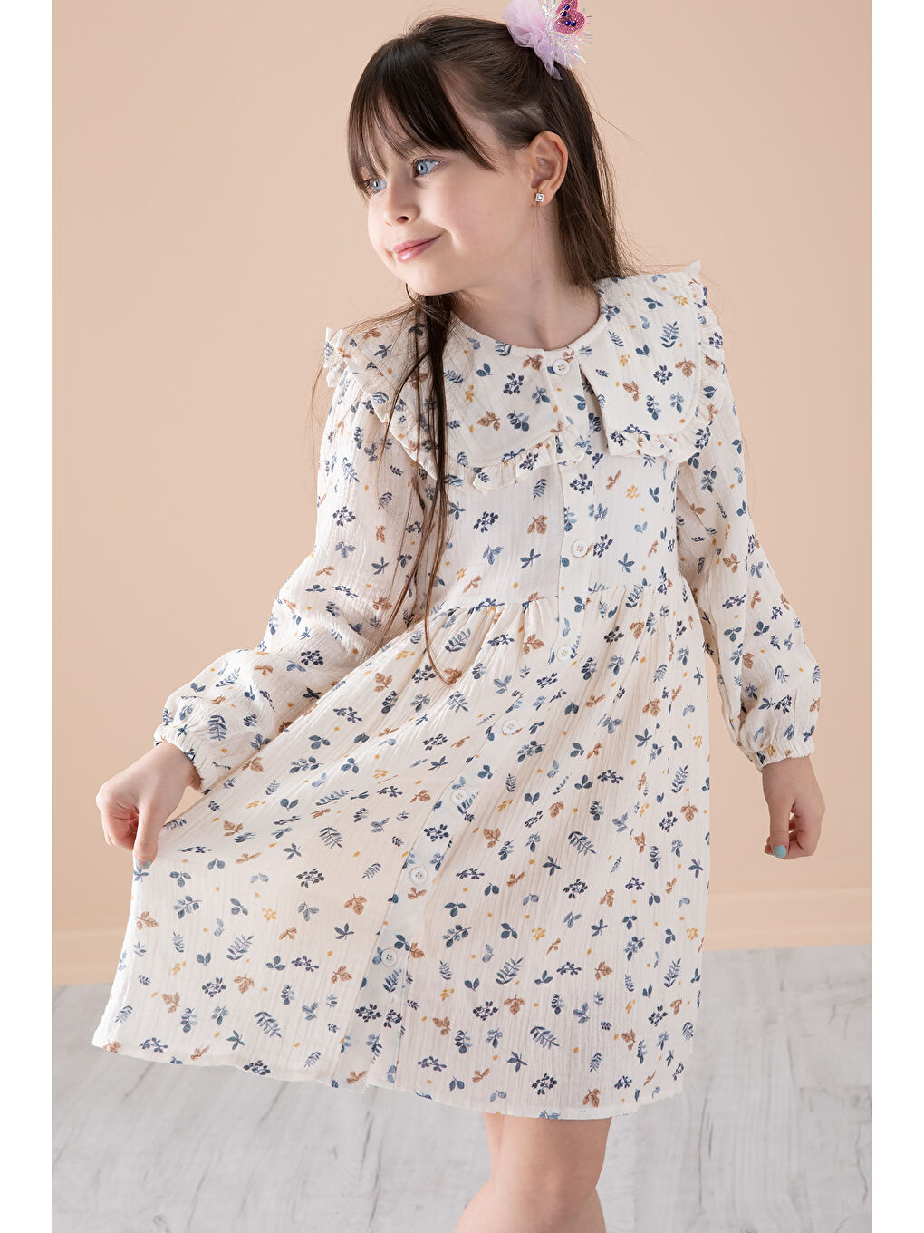 Mavi Yaprak Desenli Düğmeli Müslin Kız Çocuk Elbise 20310-2