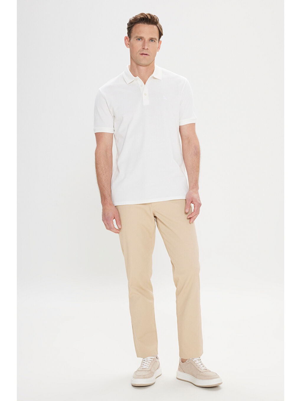 Erkek Beyaz Slim Fit Dar Kesim Polo Yaka %100 Pamuk Kısa Kollu Tişört-1