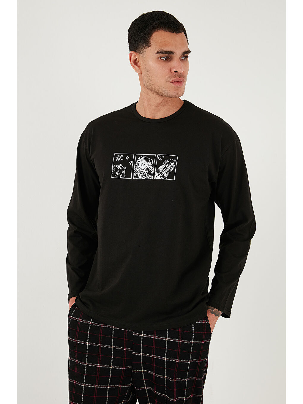 Siyah Ekoseli Pamuklu Regular Fit Yükske Bel Bisiklet Yaka %100 Pamuk Pijama Takımı 6574000-2