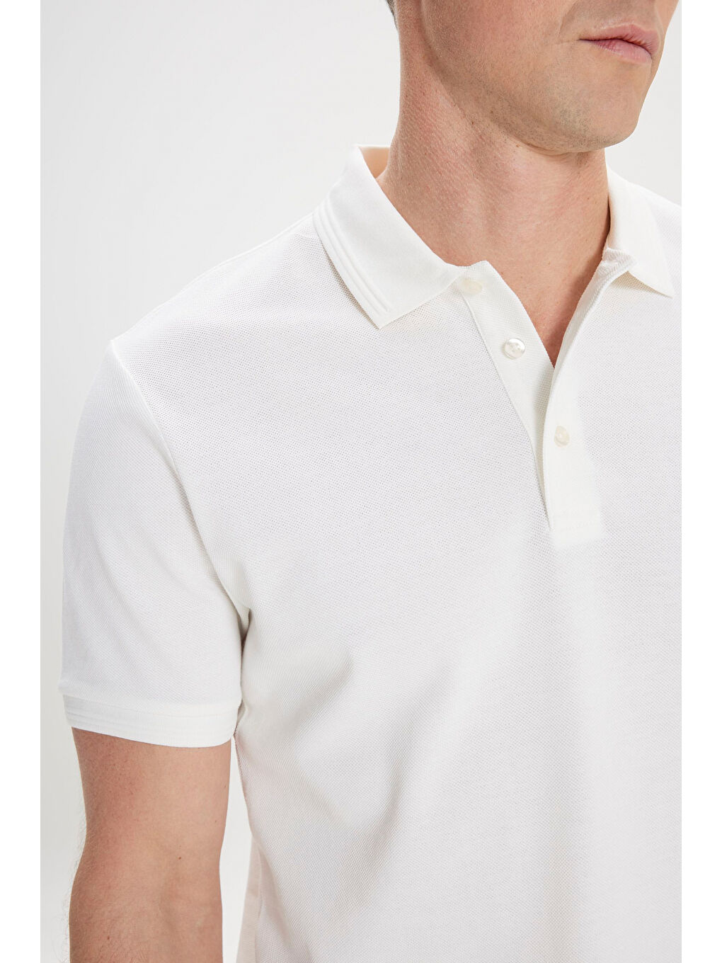 Erkek Beyaz Slim Fit Dar Kesim Polo Yaka %100 Pamuk Kısa Kollu Tişört-3