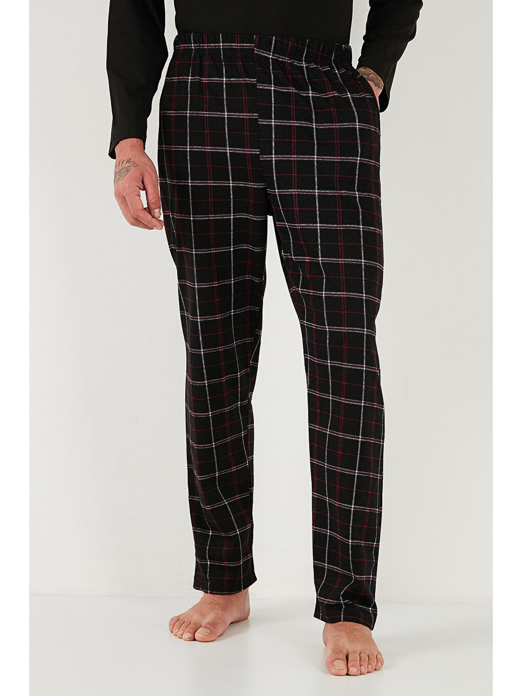 Siyah Ekoseli Pamuklu Regular Fit Yükske Bel Bisiklet Yaka %100 Pamuk Pijama Takımı 6574000-5