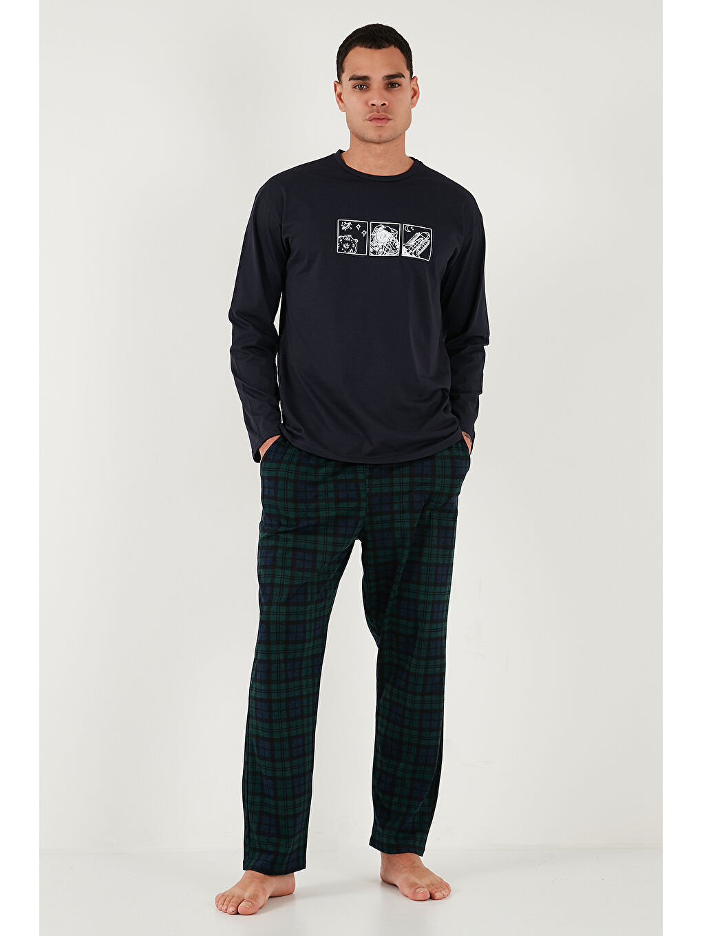 Lacivert Ekoseli Pamuklu Regular Fit Yükske Bel Bisiklet Yaka %100 Pamuk Pijama Takımı 6574000-1