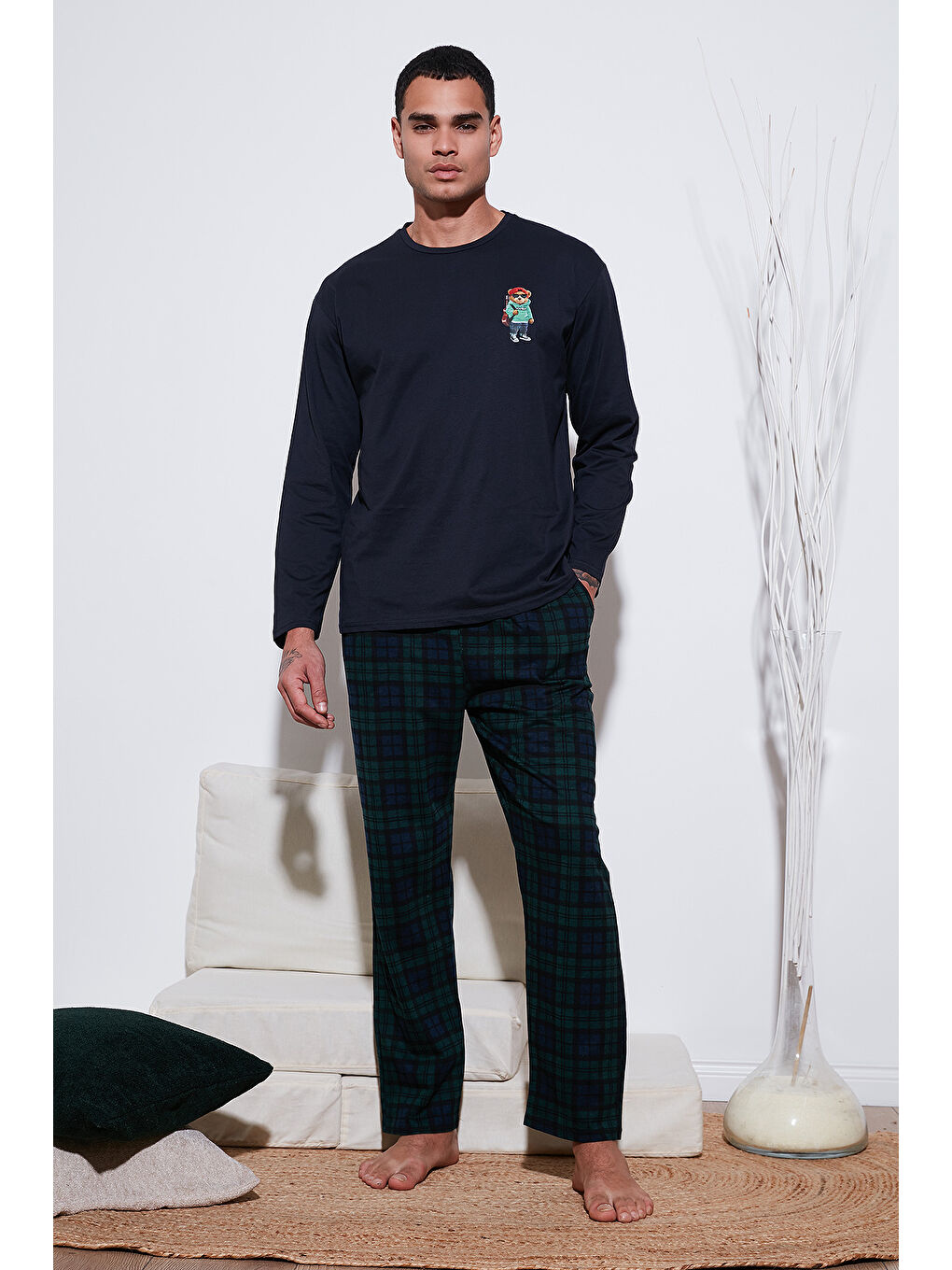 Lacivert Ekoseli Regular Fit Yüksek Bel Cepli Bisiklet Yaka %100 Pamuk Pijama Takımı 6574002