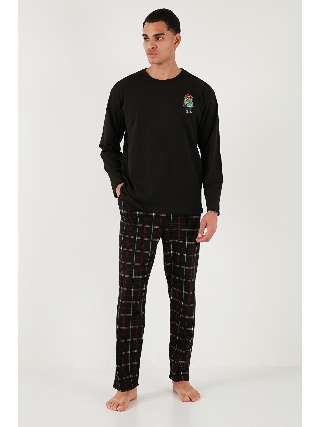 Siyah Ekoseli Regular Fit Yüksek Bel Cepli Bisiklet Yaka %100 Pamuk Pijama Takımı 6574002-1