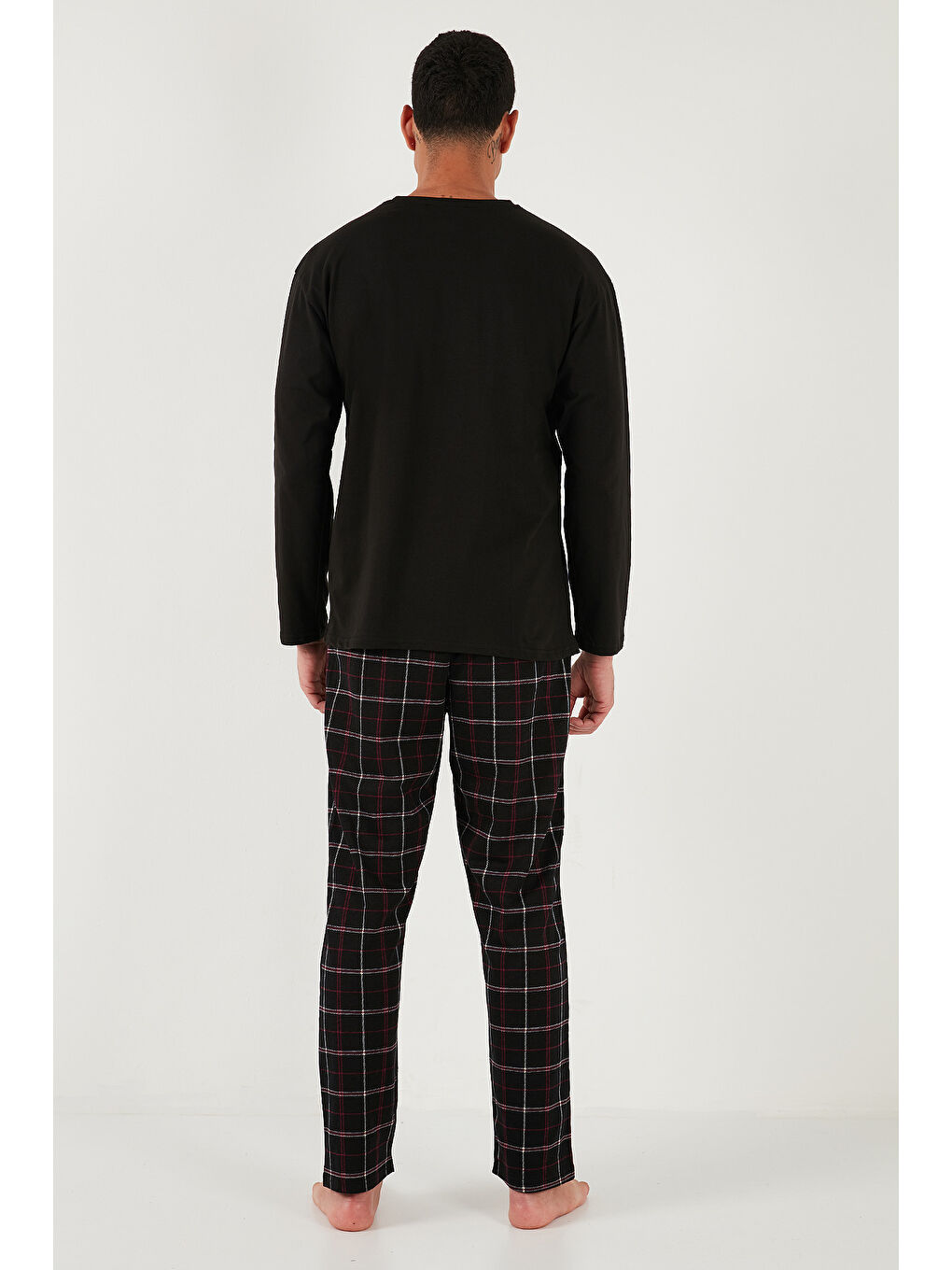 Siyah Ekoseli Regular Fit Yüksek Bel Cepli Bisiklet Yaka %100 Pamuk Pijama Takımı 6574002-5