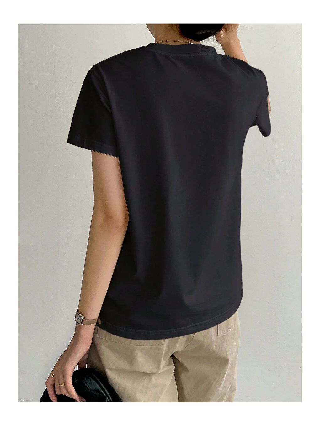 Siyah Kadın Kısa Kollu Çizgi Detaylı Basic Tişört Süprem Kumaş Yazlık Rahat T-Shirt-3