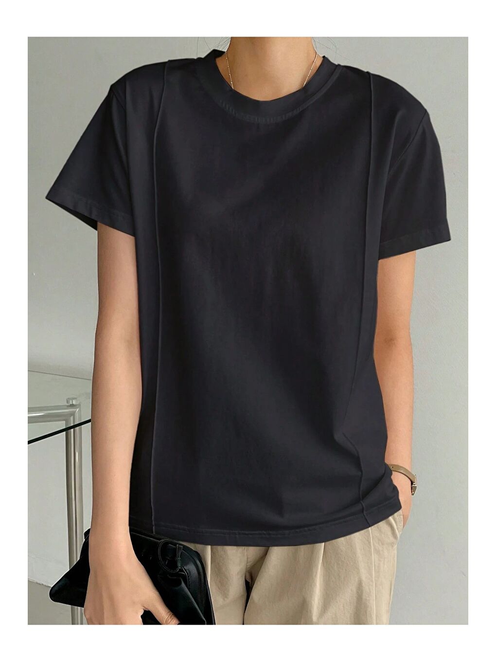 Siyah Kadın Kısa Kollu Çizgi Detaylı Basic Tişört Süprem Kumaş Yazlık Rahat T-Shirt-4