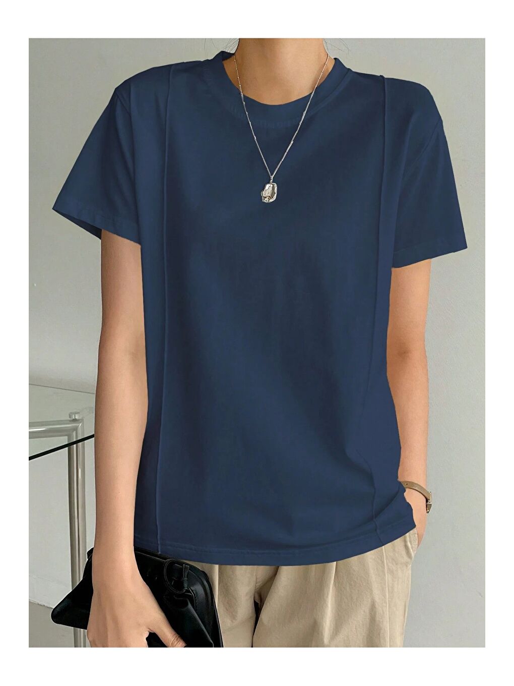 Lacivert Kadın Kısa Kollu Çizgi Detaylı Basic Tişört Süprem Kumaş Yazlık Rahat T-Shirt-1