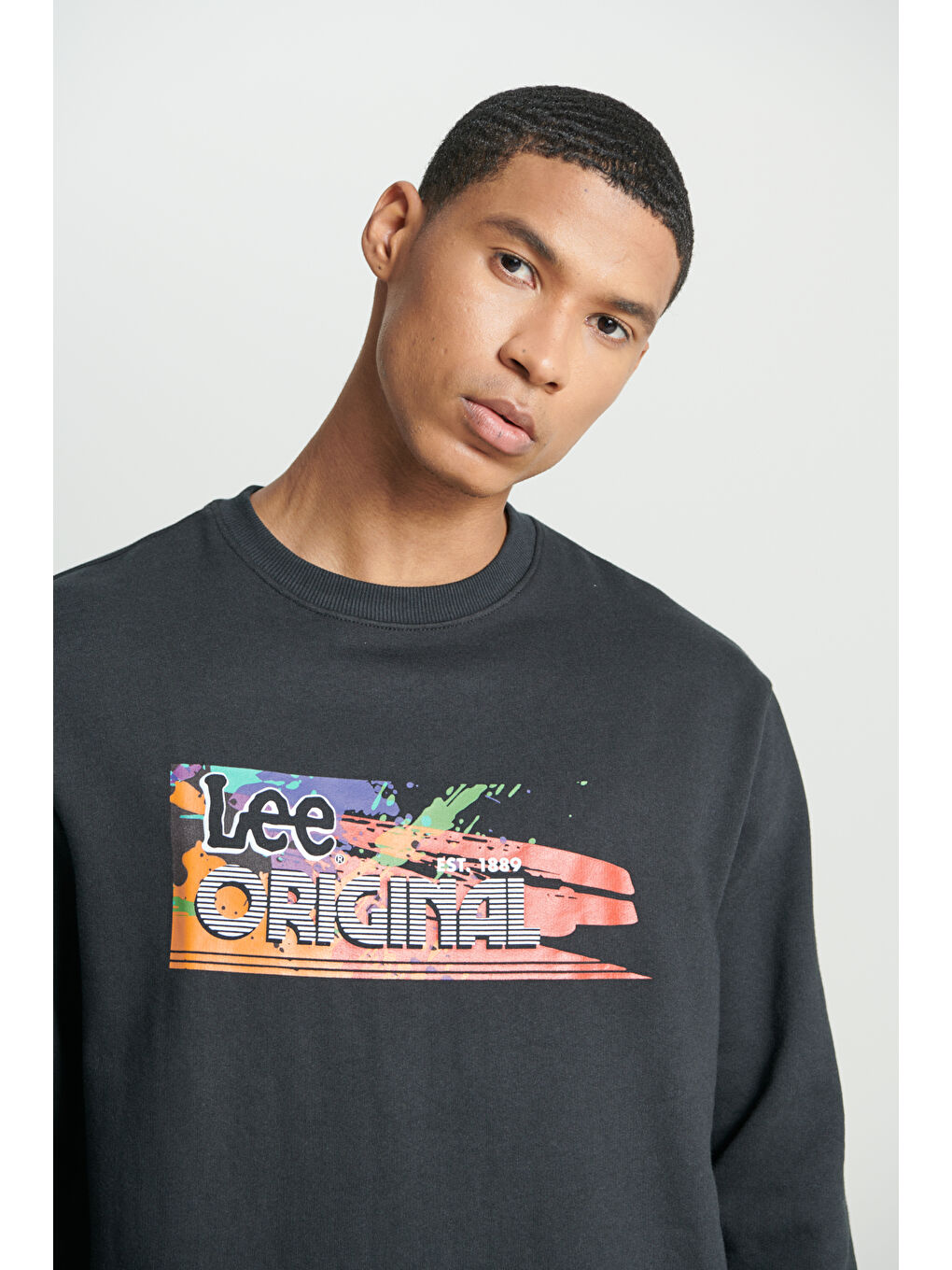Regular Fit Normal Kesim Bisiklet Yaka Şardonlu Siyah Sweatshirt-3