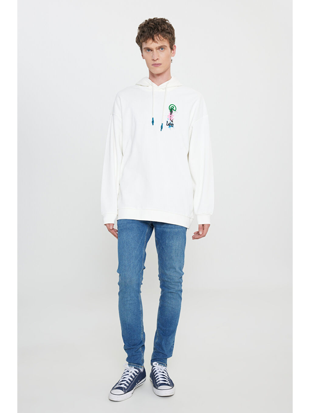 Loose Fit Rahat Kesim Kapüşonlu İçi Polarlı Sırt Baskılı Kırık Beyaz Sweatshirt-2