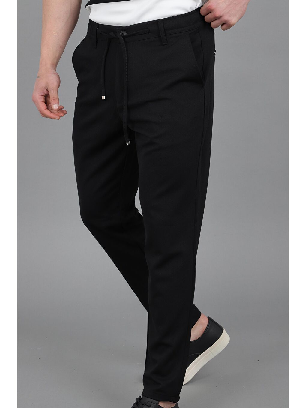 Siyah Örme Jogger Yazlık Pantolon QUK 2012_0435-1