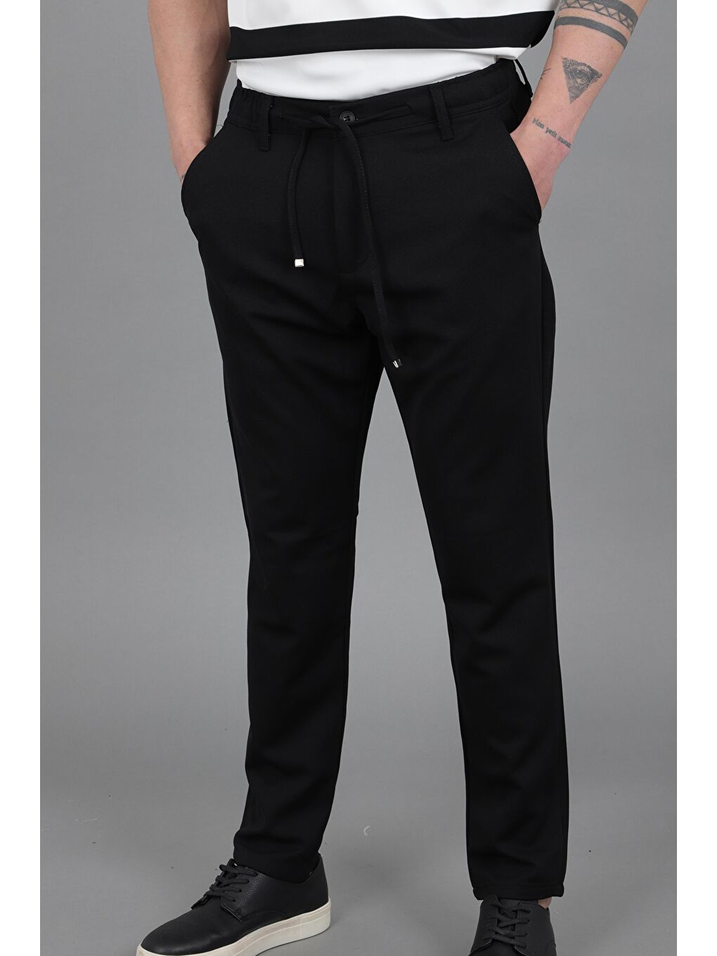 Siyah Örme Jogger Yazlık Pantolon QUK 2012_0435-3