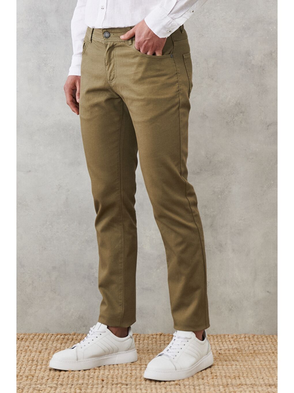 Erkek Yeşil Slim Fit Dar Kesim Armürlü 5 Cepli Casual Pantolon-3