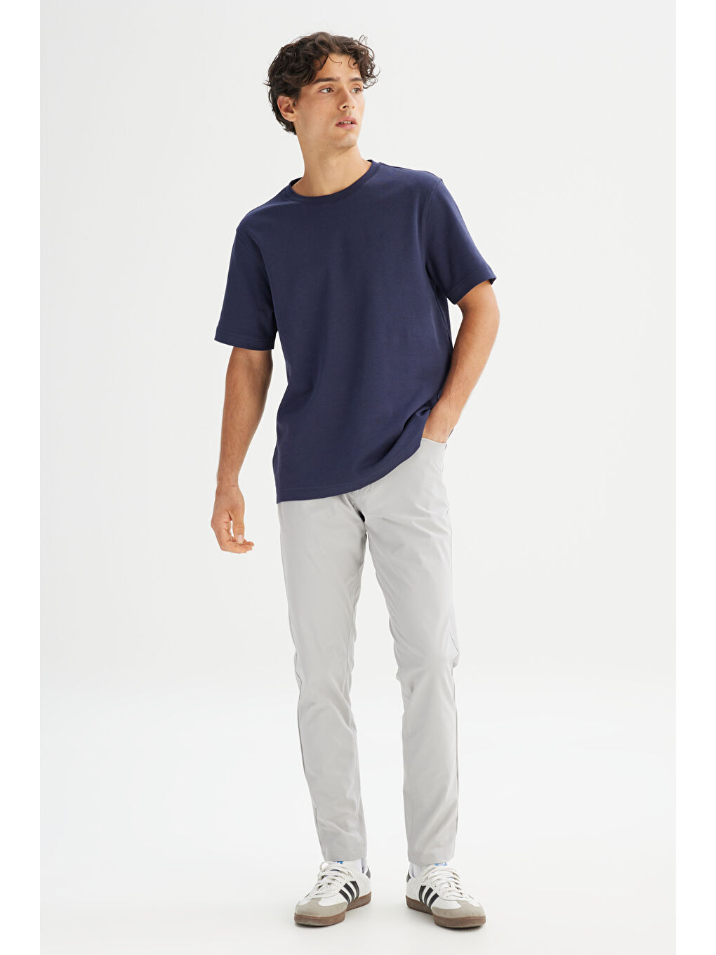 %100 Pamuk Regular Fit Normal Kesim Bisiklet Yaka Lacivert Basic Tişört-1