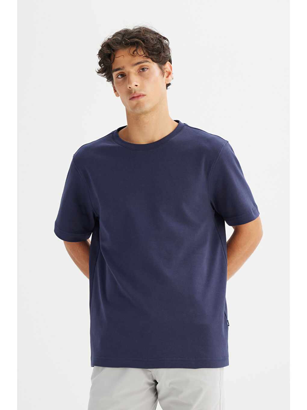 %100 Pamuk Regular Fit Normal Kesim Bisiklet Yaka Lacivert Basic Tişört-2