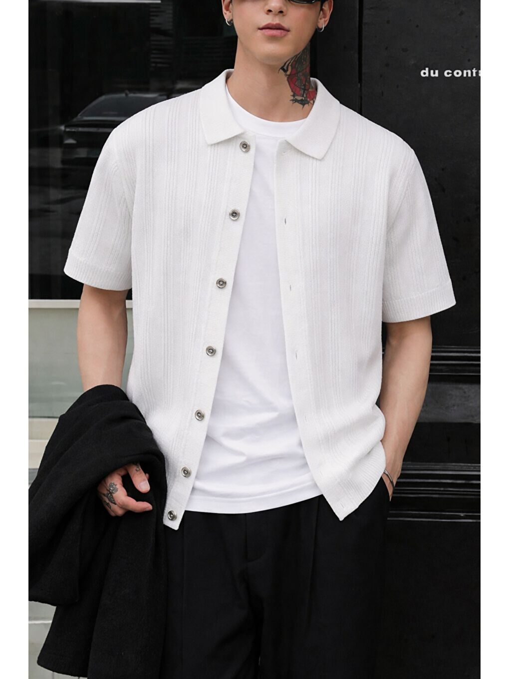 Beyaz Çizgili Erkek Triko Gömlek Yaka Hırka Yazlık Rahat Kesim