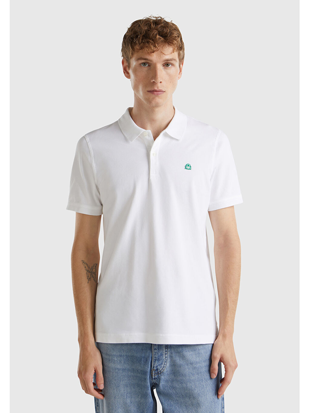 United Colors Of Benetton Erkek Beyaz Pamuk Karışımlı Göğsü Logo Detaylı Polo Yaka Düz T-Shirt - 1