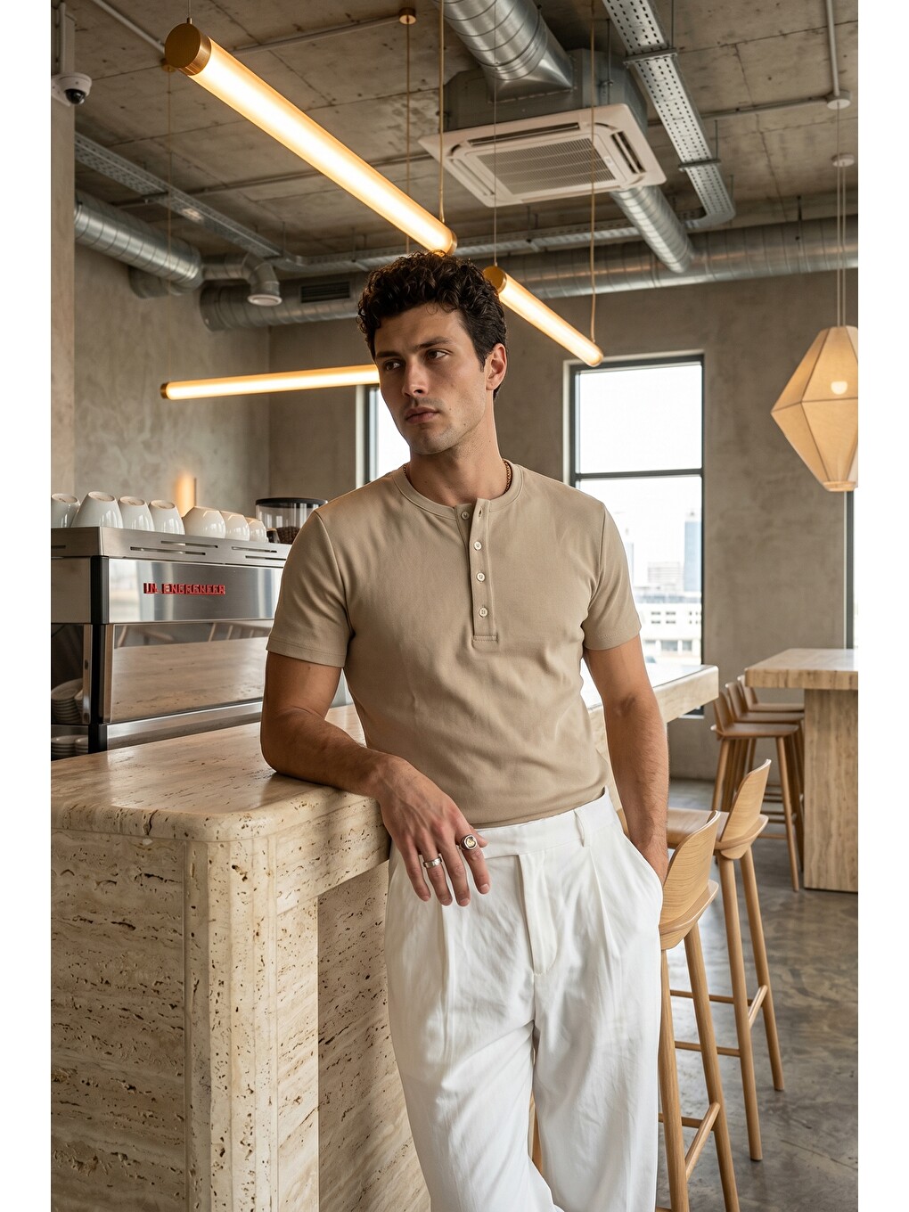 Bej Liiri %100 Pamuk Premium Fitilli Henley Yaka Yarım Düğmeli Regular Fit Basic Yazlık Erkek Tişört-1