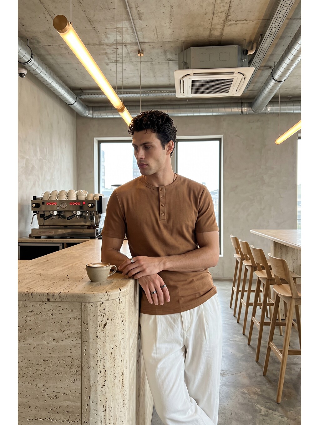 Kahverengi Liiri %100 Pamuk Premium Fitilli Henley Yaka Yarım Düğmeli Regular Fit Basic Yazlık Erkek Tişört-2