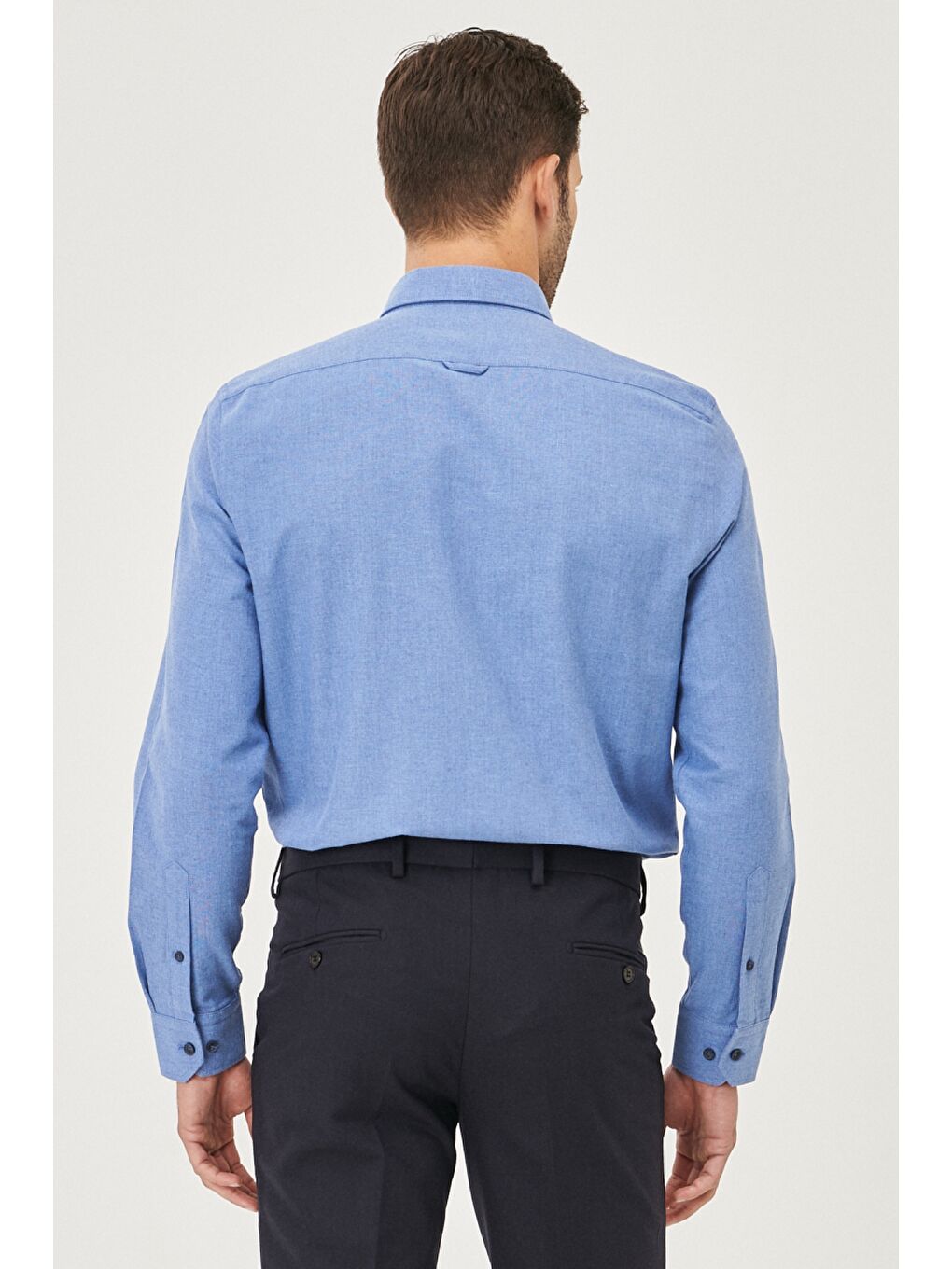 Erkek Koyu Mavi Slim Fit Dar Kesim Düğmeli Yaka Pamuklu Oxford Gömlek-3