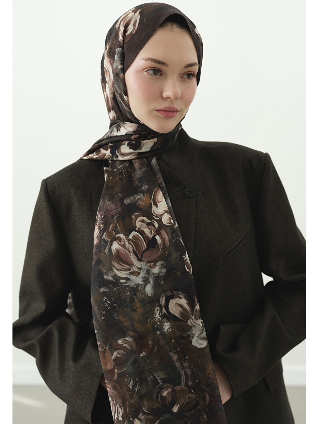 Kahverengi MADELEINE DESENLİ PAMUK VİSKON ŞAL KAHVE-1