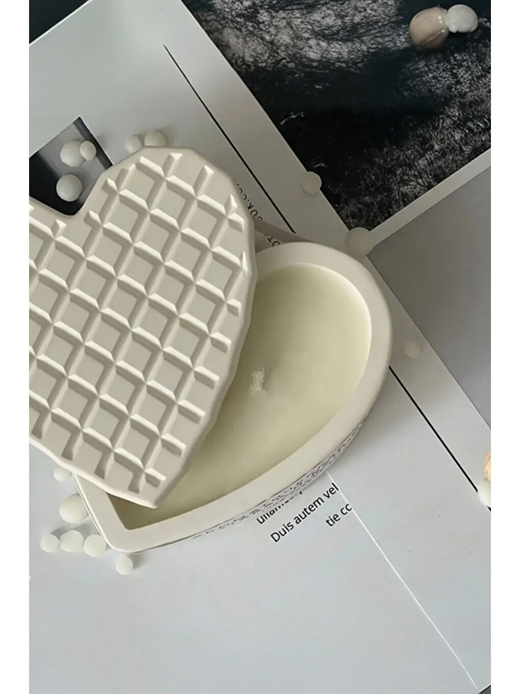 Beyaz Sevgililer Günü Hediye Fikri Kalp Şekilli Geometrik Kase Mum-1