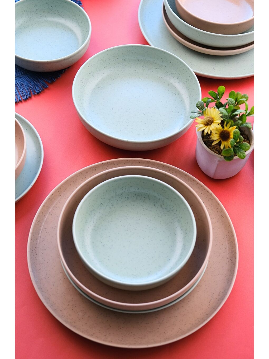 Beyaz Moderna 6 Kişilik Yemek Takımı Yeşil-Yavruağzı 24 Parça-3