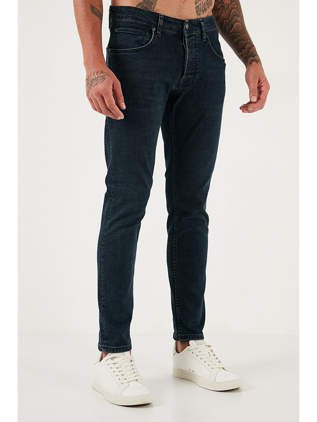Mavi Streç Pamuklu Slim Fit Normal Bel Dar Paça Jeans 1124C46NAPOLI-2