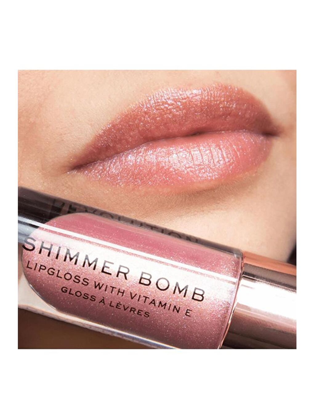 Revolution Açık Bej Shimmer Bomb Dolgunlaştırıcı Glimmer Lip Gloss - 4