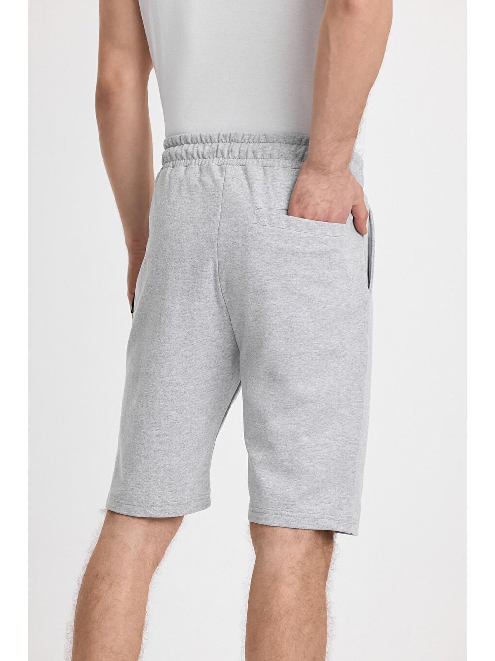 Gri Erkek  Şort - Yan Cepli Beli Lastikli Regular Fit-5