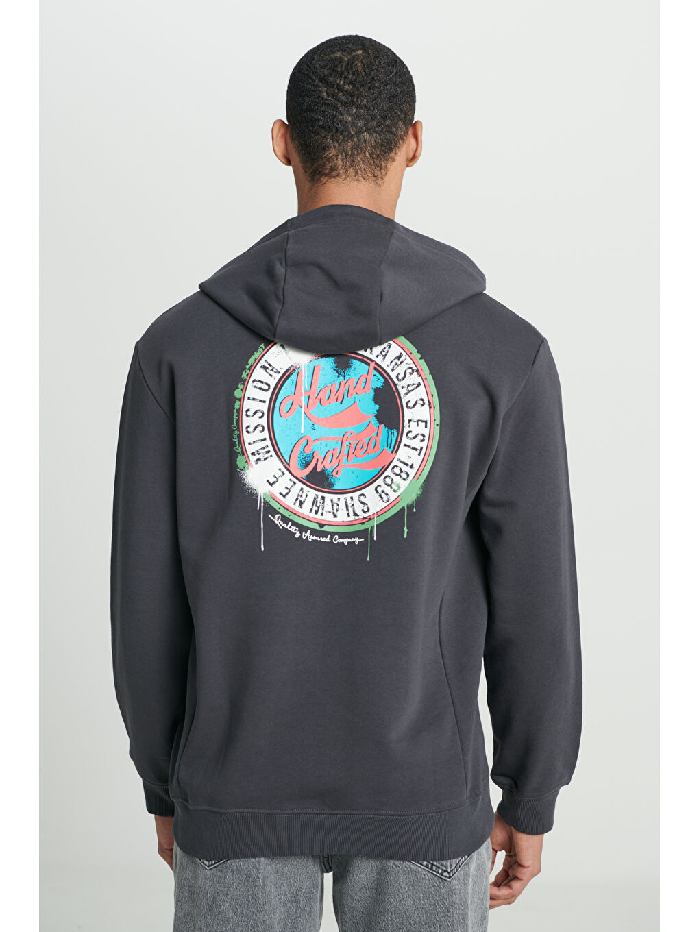 Regular Fit Normal Kesim Kapüşonlu İçi Polarlı Sırt Baskılı Antrasit Sweatshirt-1