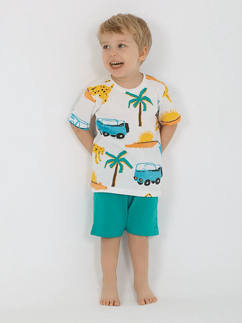 Yeşil Bisiklet Yaka Baskılı Erkek Bebek Tişört ve Şort 2'li Takım