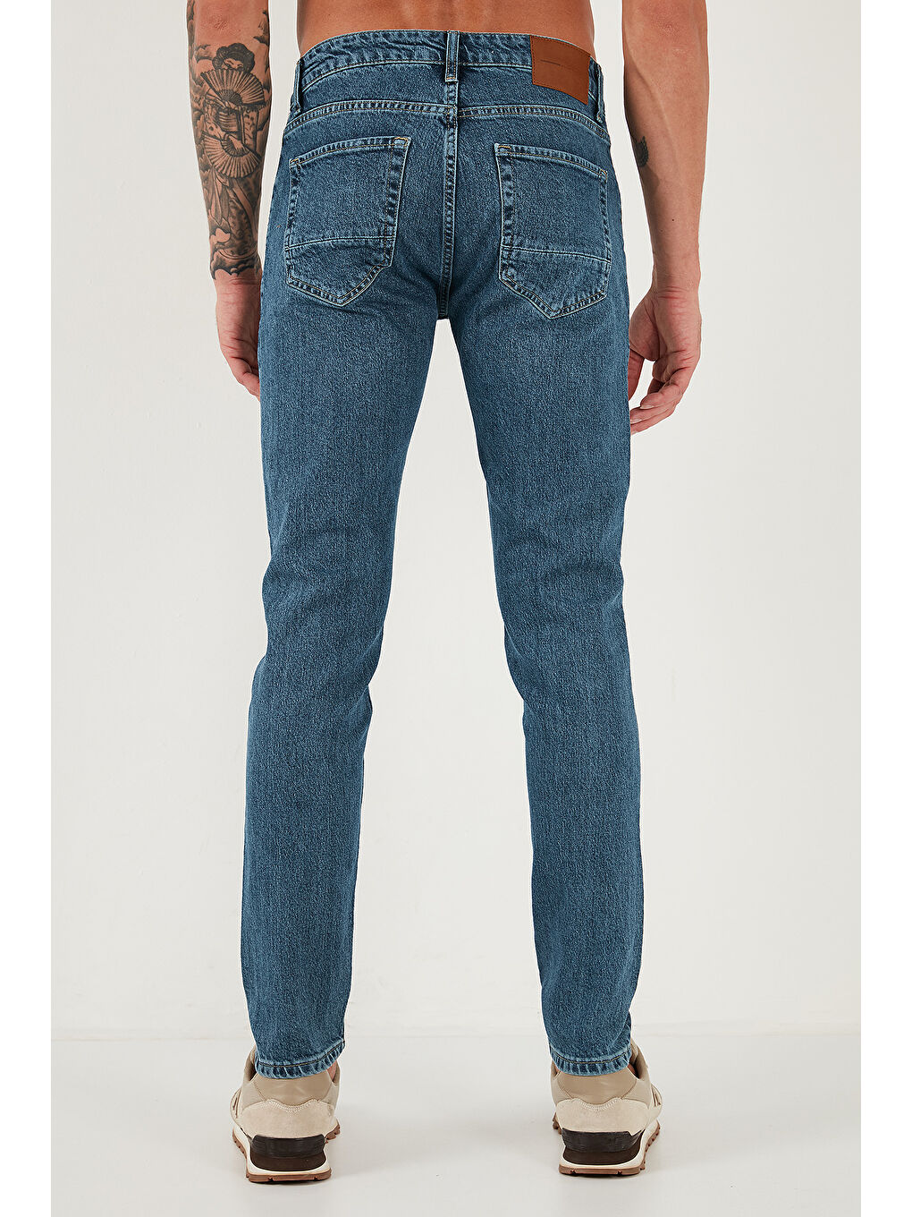 Mavi Pamuklu Slim Fit Normal Bel Dar Paça Jeans 1124C041NAPOLI-5