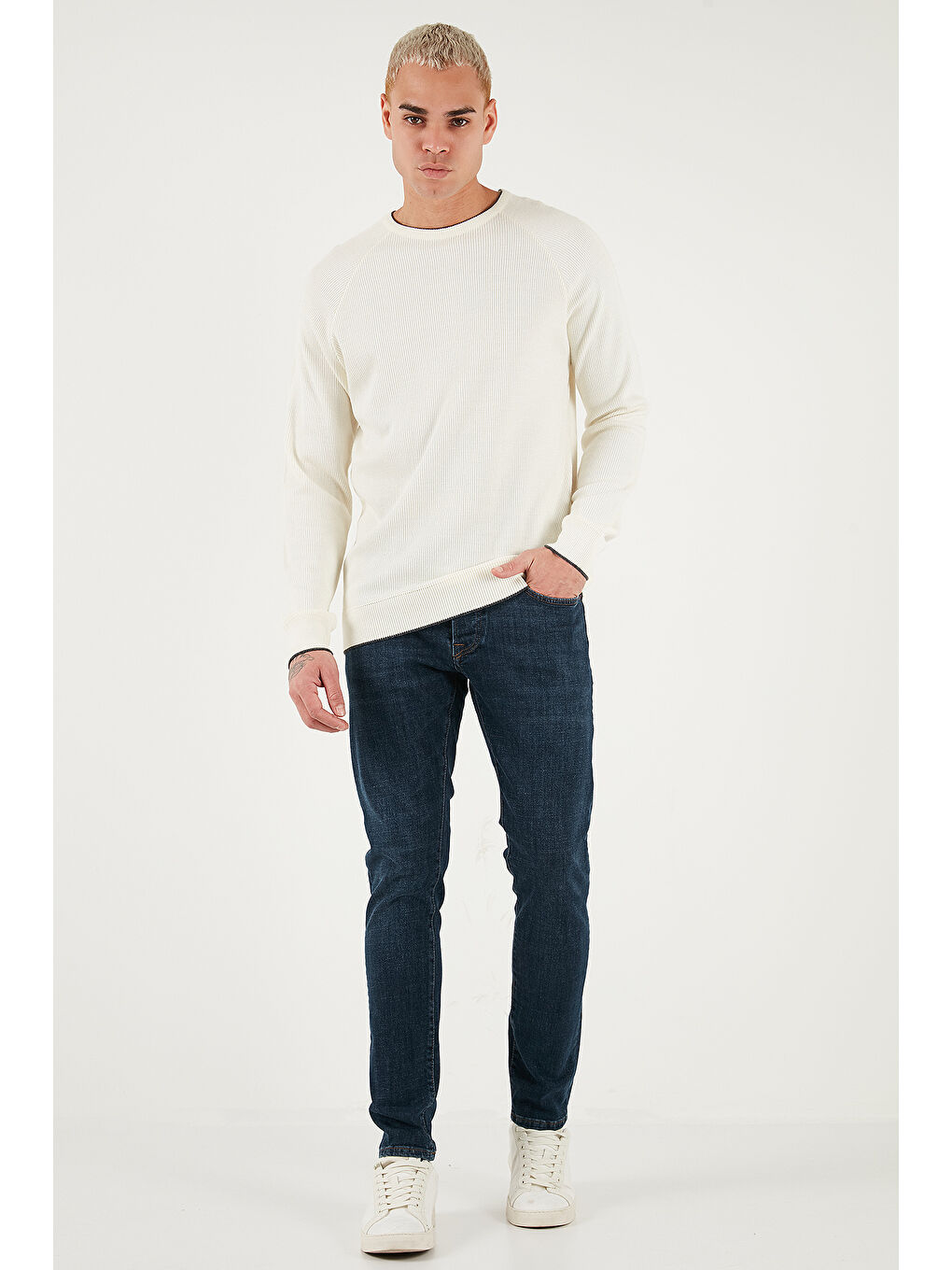 Lacivert Streç Pamuklu Slim Fit Normal Bel Dar Paça Jeans 1115C42NAPOLI-1