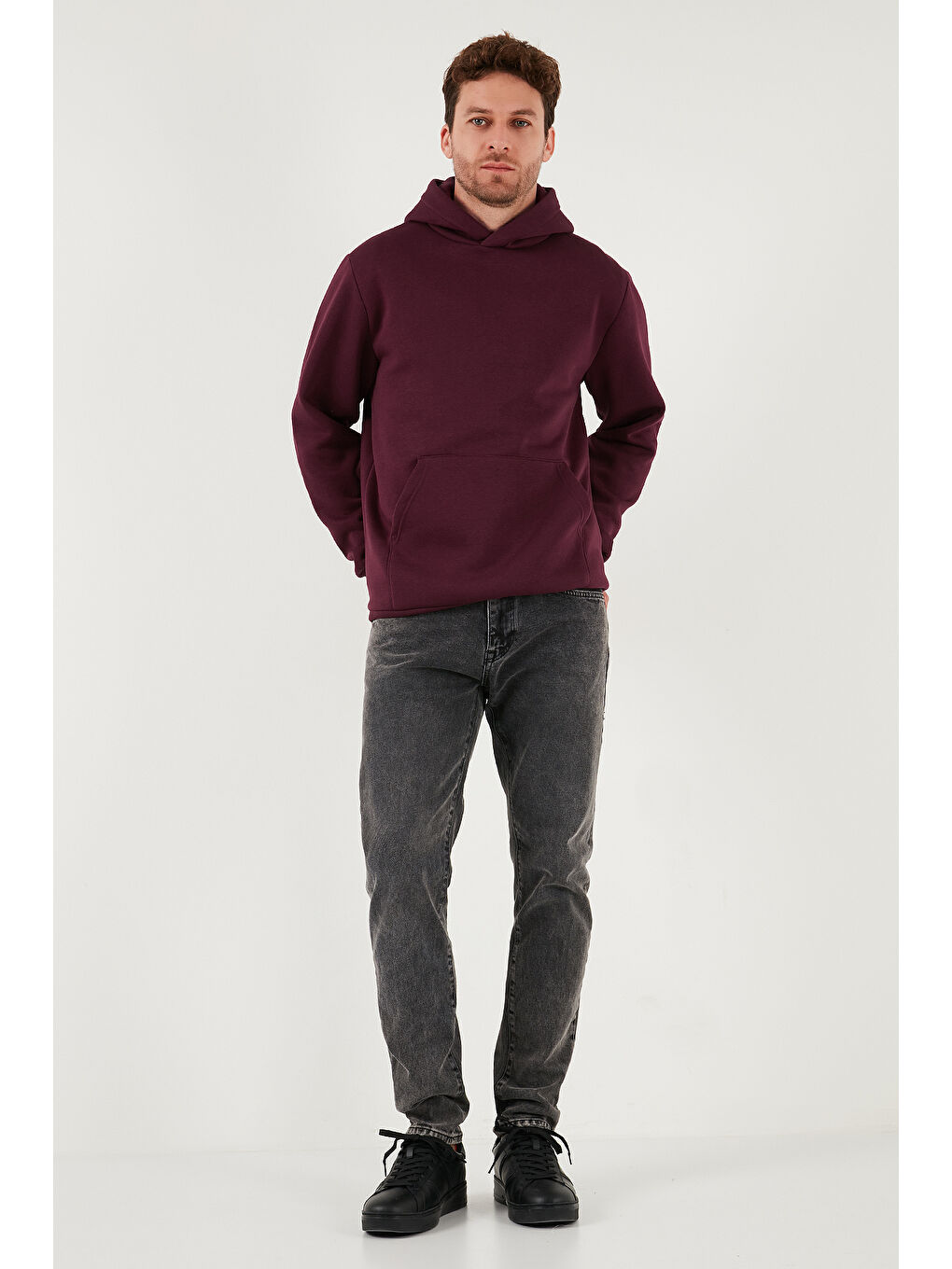 Mürdüm Slim Fit Kapüşonlu Kanguru Cepli İçi Tüylü Yumuşak Şardonlu Erkek Sweat 5905281-1