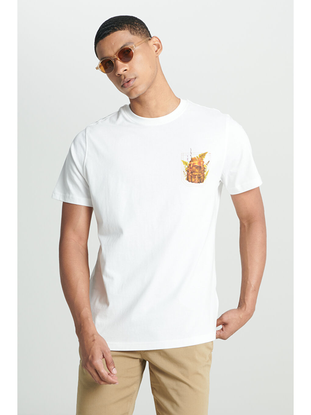 Regular Fit Normal Kesim Bisiklet Yaka %100 Pamuk Beyaz Tişört-2