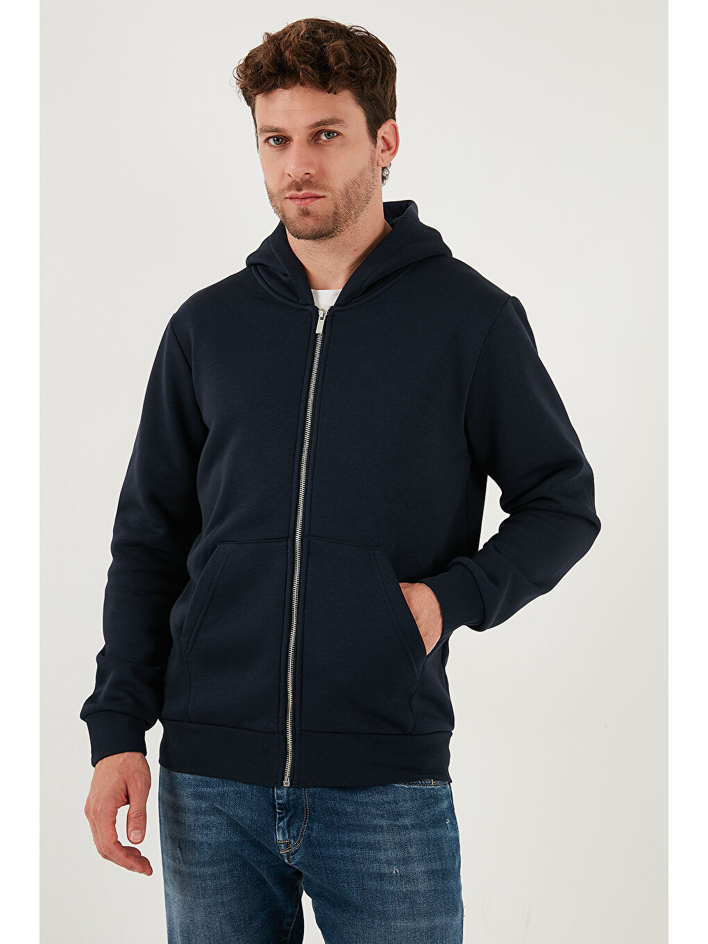 Lacivert Slim Fit Kapüşonlu Fermuarlı İçi Tüylü Yumuşak Şardonlu Kışlık Erkek Sweat 5905340-2