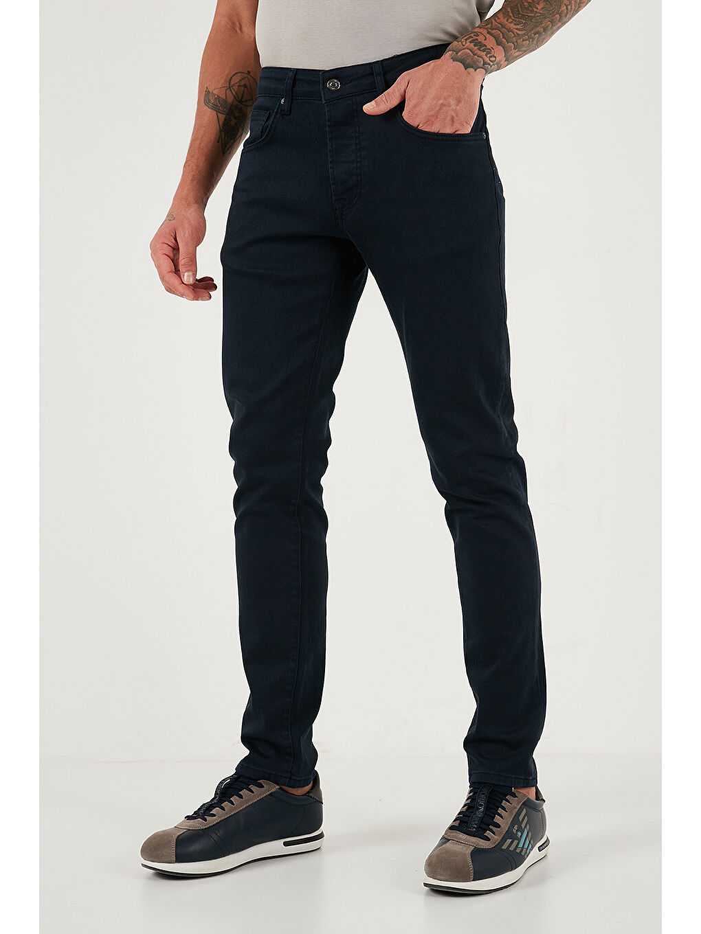 Lacivert Streç Pamuklu Slim Fit Normal Bel Dar Paça Jeans 1115C24NAPOLI-2