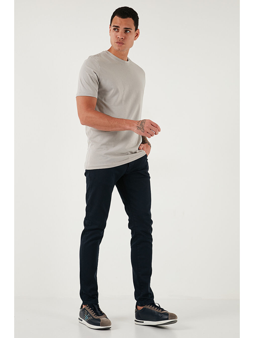 Lacivert Streç Pamuklu Slim Fit Normal Bel Dar Paça Jeans 1115C24NAPOLI-3